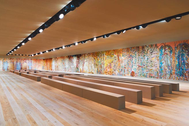 Eva Jospin为Dior量身打造的秀场刺绣布料极具话题性。（Dior提供）