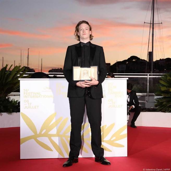 《大屠殺》凱勒蘭德里瓊斯奪影帝。（摘自坎城官方IG）