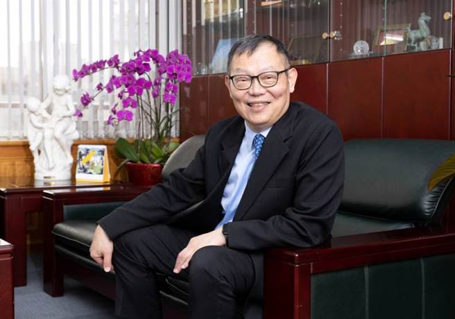 學校不僅要做未來領域的獨角獸，更要透過「跨域創價」的實踐，進一步「發明未來」！(圖／遠見提供)