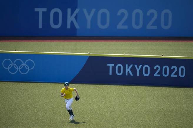 澳洲球員在東京練球。（美聯社）