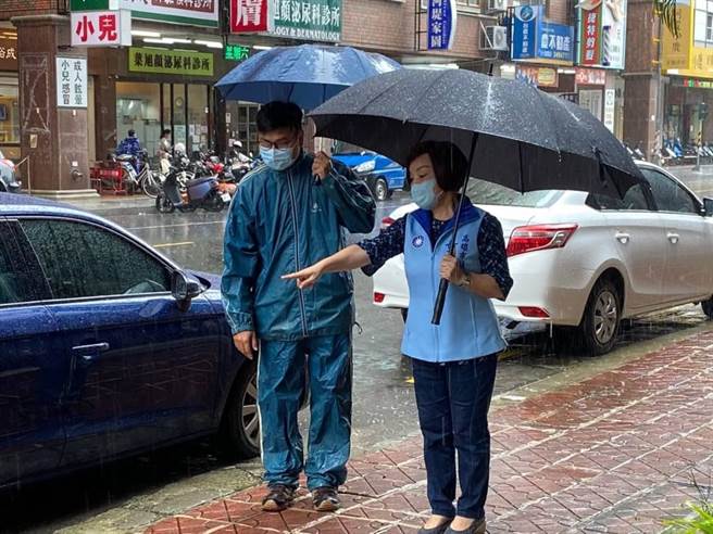 高市議會國民黨黨團總召童燕珍直批，高市府治水基本功沒做好。（高雄市議會國民黨黨團提供／柯宗緯高雄傳真）