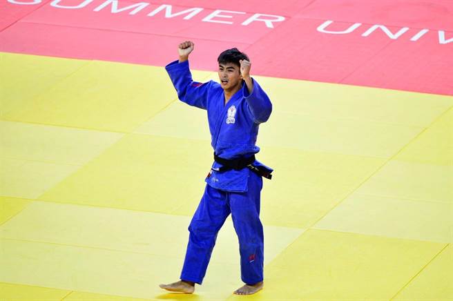 台中市柔道好手杨勇纬代表我国征战世界大学运动会柔道赛事。（台中市府提供／卢金足台中传真）