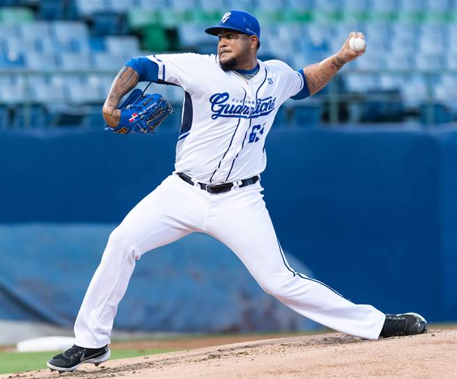 富邦悍將新洋投猛悍。（中職提供）