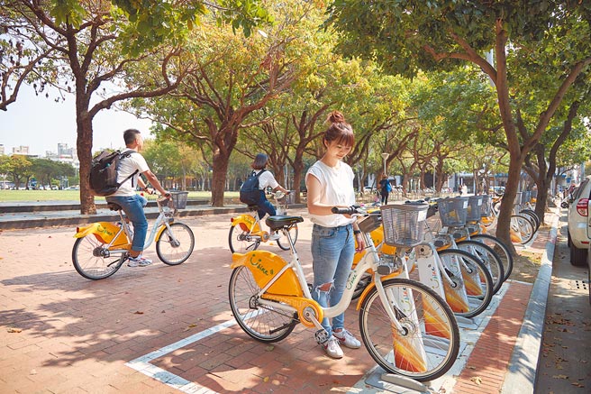 新北市公共自行车新合约由微笑单车再度拿下，未来新设站都将以YouBike2.0系统为主。（新北市交通局提供／叶德正新北传真）