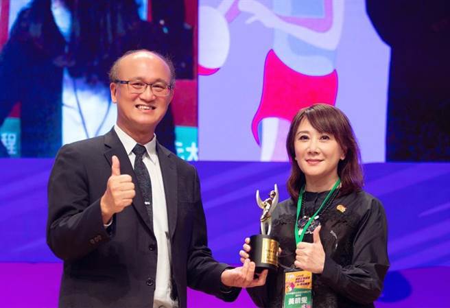 SOGO疫情仍持續勇奪綠色領導與人力投資等大獎。（圖／SOGO提供）