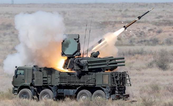 俄制铠甲S防空系统。(图/俄国空军)