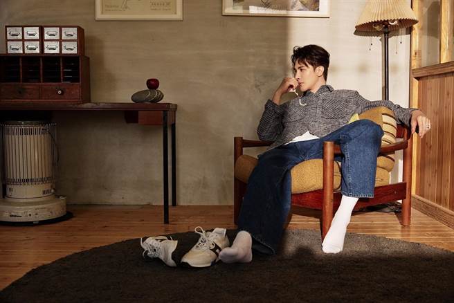 谢佳见再出写真书。（艺和创艺提供）