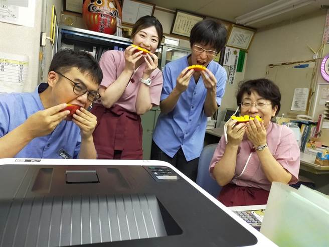 日本群马县订购台南芒果。（台南市政府提供／曹婷婷台南传真）