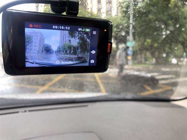 北市交大呼吁民眾多提供行车纪录影像，协助警方侦破肇事逃逸案。（北市府提供）