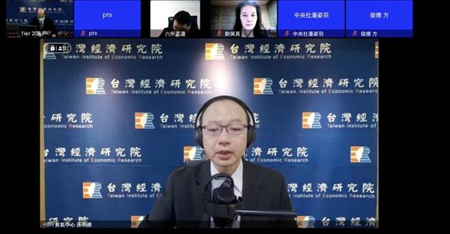 （台湾经济研究院景气预测中心主任孙明德23日视讯会议上说明台湾总体经济最新情势。图／陈碧芬）