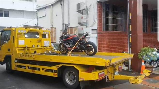 警方移请检方将该重机没收或函请监理将该车没入。（台中市警五分局提供／张妍溱台中传真）