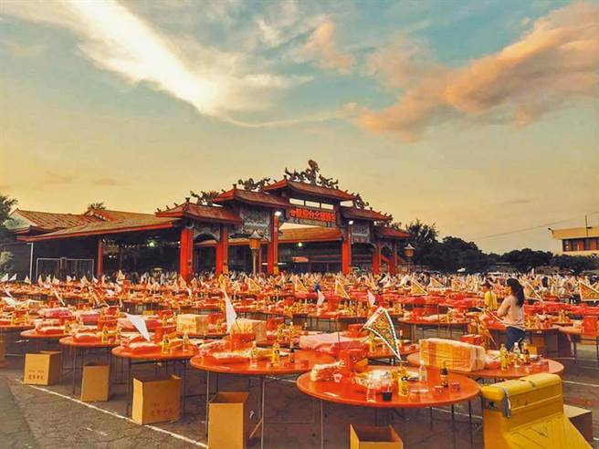 普渡福宴、平安宴不开放，陈宗彦呼吁民代和首长不参加普渡、公祭作表率。（本报系资料照）