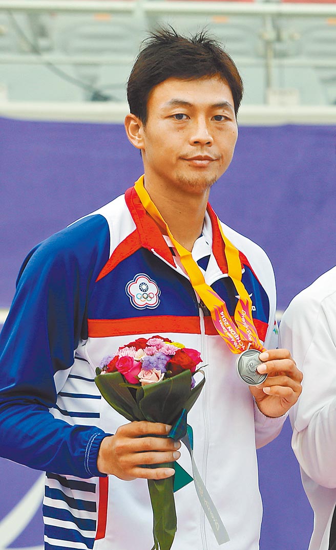 東京奧運將在台灣時間今晚7時開幕，中華隊預計在第104順位出場，掌旗官為網壇五朝元老盧彥勳（見圖）與舉重女神郭婞淳。（本報資料照片）