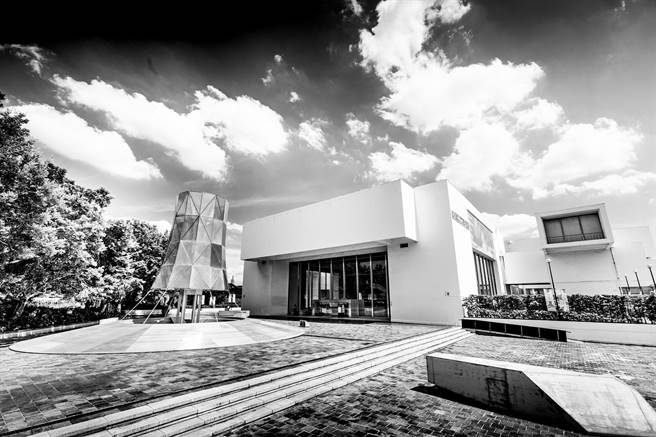 台北市立美術館24日晚間在臉書公布，接獲衛生單位通知，16日下午曾有確診者足跡。（摘自北美館臉書）