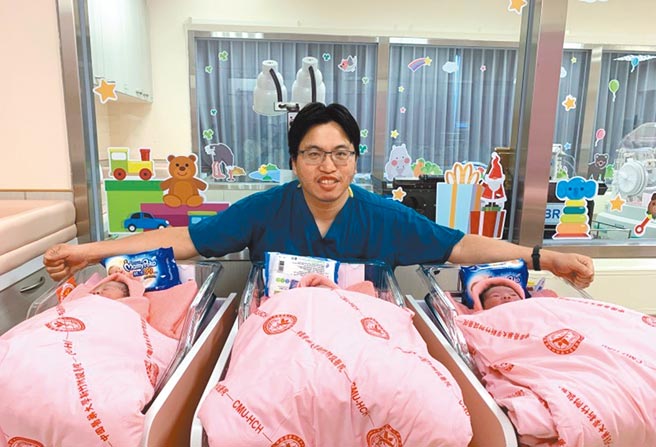 苏圣渊医师日前分享孕妇接种疫苗案例。（医院提供／庄旻静新竹传真）