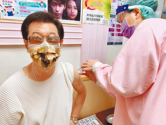 蔡小虎日前已施打疫苗，身体状况不错。（稳盈娱乐提供）