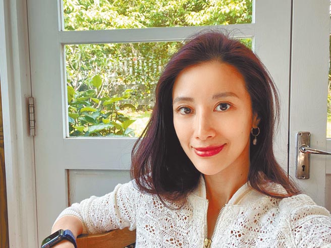 李蒨蓉曾因6年前的阿帕契事件，人生跌入谷底。（摘自臉書）