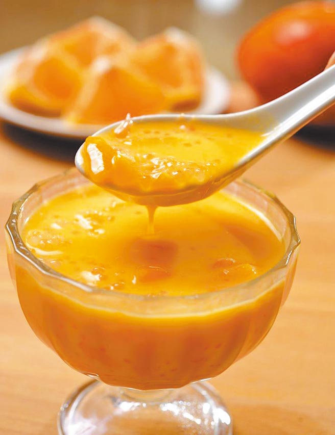 好港味冰室区的杨枝金露。（台北神旺大饭店提供）