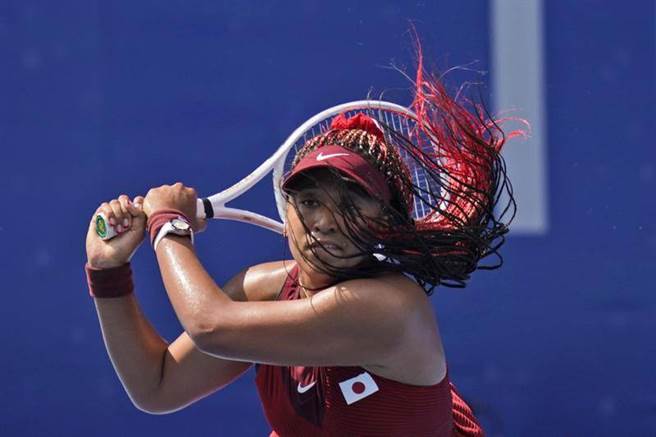 大坂直美女网单打首战击败郑赛赛。（美联社）
