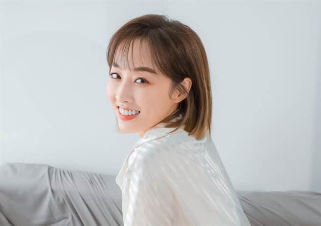 夏语心拥有甜美可爱的阳光形象。（图/夏语心 脸书）