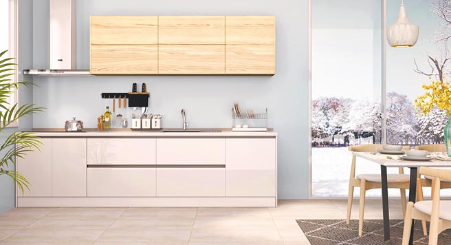 随着微解封开放，特力屋观察发现不少因疫情而延期的装潢计画陆续启动（如图），7月以来民眾预约动工的需求逐渐回温近2成。（特力屋提供）