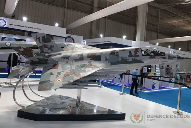 依据印度的规划，AMCA原型机将在2025年前首飞，生产工作将在2026年至2028年展开。（图／推特@DefenceDecode）
