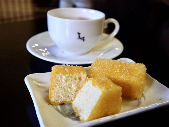 ▲用料奢侈的Casdous，说是江户时期甜点界的金砖也不为过。　记者-徐意雯／摄