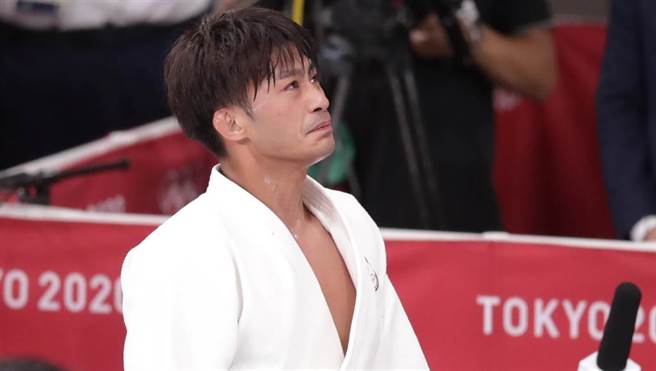 中華代表隊柔道好手楊勇緯，在東奧男子60公斤級賽事為台灣勇奪銀牌，賽後他落淚說「想要的是金牌」，竟有酸民砲轟駕馭不了金牌「哭屁啊！」酸言酸語遭眾人圍剿。(圖/季志翔攝)