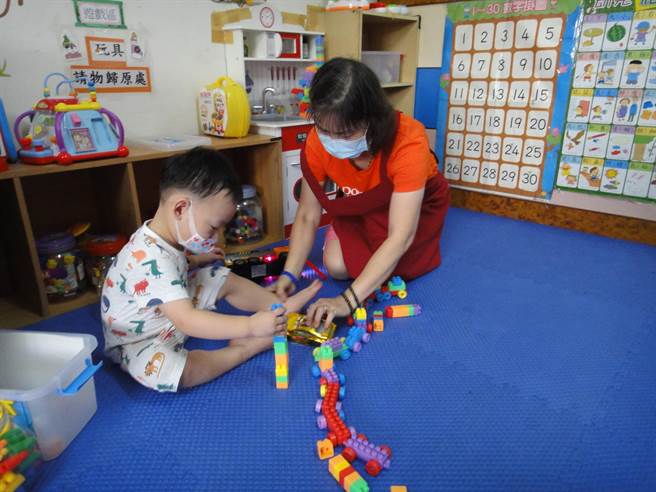 彰化县托婴中心与早疗机构27日起有条件开放收托。（彰化县社会处提供／谢琼云彰化传真）