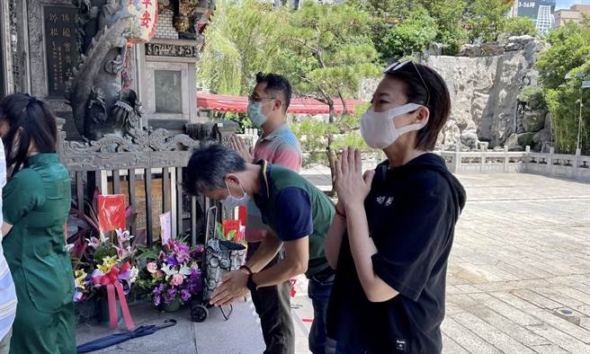 黄珊珊》万华很安全！（照片来源：作者脸书截图）