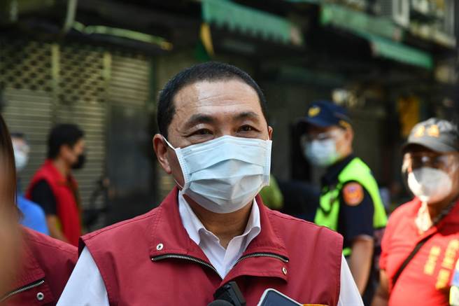 新北市长侯友宜对民调居首表示，要记取疫情血淋淋的教训。（新北市政府提供）