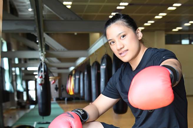 拳击好手陈念琴就读清华大学运动科学系硕士班2年级，今年前往日本参加奥运拳击赛，27日击败义大利对手成功晋级8强。（清大提供／邱立雅竹市传真）