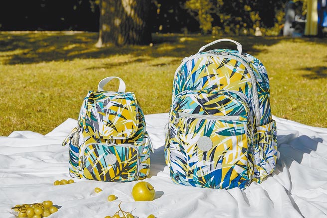 Kipling BASIC PRT系列带出夏季凉爽氛围，3380元起。（Kipling提供）