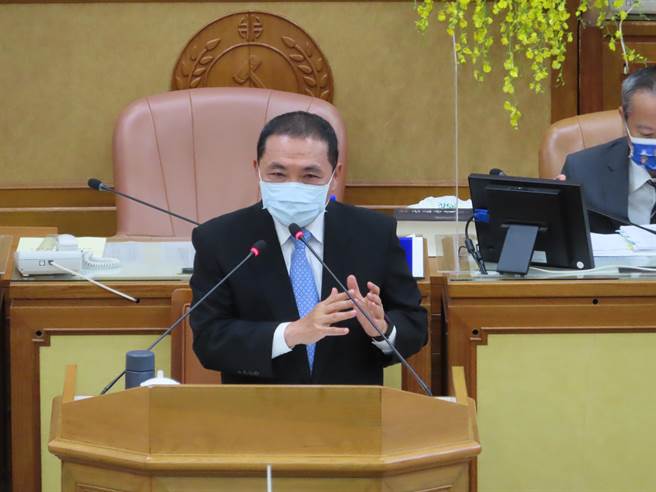 疫情警戒两个半月 侯友宜亲吐「这两件事我最痛」。（新北市府提供）