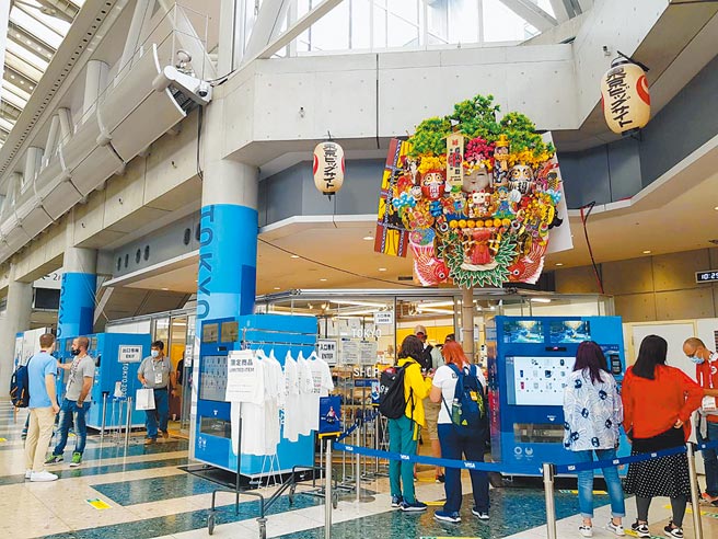 东京奥运媒体中心奥运纪念商品店。（陈筱琳摄）