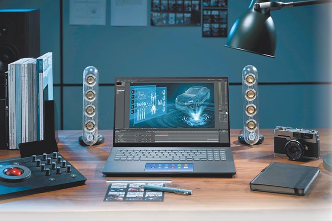 华硕推出了主打「为创作而生」的ASUS ZenBook Pro 15 OLED，搭载了独家5.65吋ScreenPad 2.0智慧触控板，为平面设计及影像工作者更能提升工作效率。 （华硕提供）