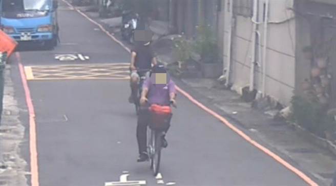 2名窃贼在高雄偷车后直奔彰化，新兴分局勇警追5县市10小时内逮到嫌犯。(戴志扬翻摄)