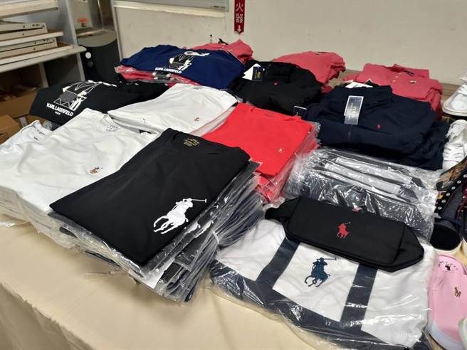 刑事警察大队侦二队，查扣约9000余件POLO、KARL等各式名牌的仿冒精品，初估侵权市值高达3仟万余元。（警方提供）