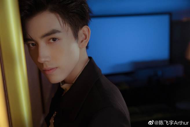 陈飞宇的高顏值受到关注。（图/翻摄自微博）