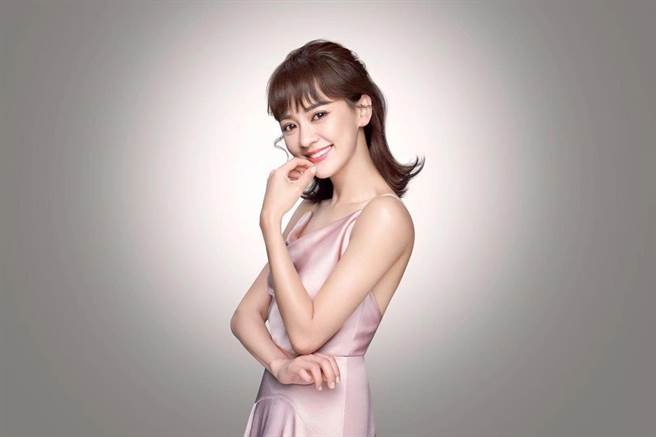 陈意涵宣布怀上二宝，年底将为家中添女娃（Biore 提供）