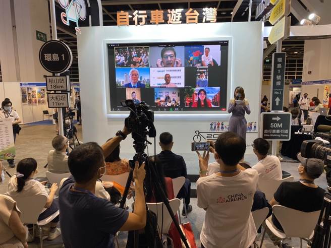 第35届香港国际旅游展台湾馆以线上结合线下的方式展出。（参山处提供／王文吉台中传真）