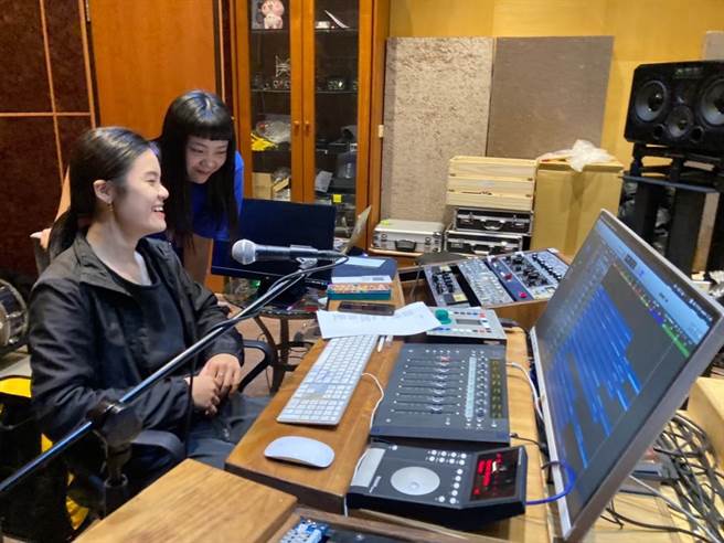 树德科大「转大人」线上音乐会录音室一景。（图/树德科大提供）