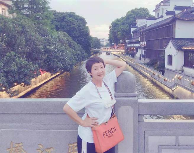 鲍正芳想念家人也怀念起台湾美食，许愿疫情结束要立刻返台大嗑小吃。TVBS提供