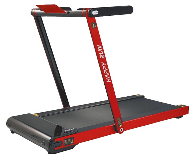 8月8日前比漾会员消费满500元可抽奖，8月10日抽出价值3万3800元的FUJI HappyFun平板乐跑机。（比漾广场提供）