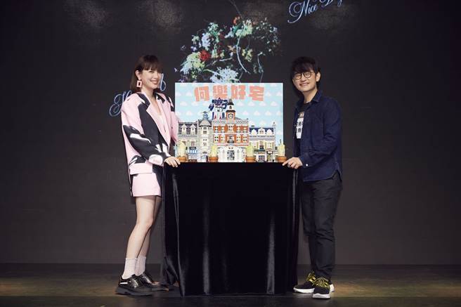 魏如萱發片，陳建騏到場力挺，精心送上禮物。（何樂音樂提供）