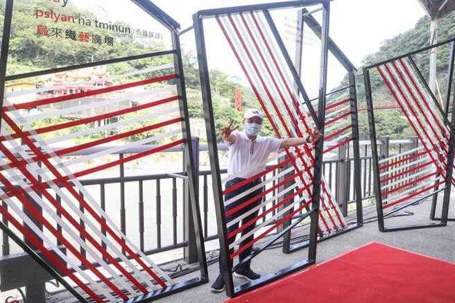 新北市长侯友宜今（31日）上午出席乌来织艺广场启用典礼。（新闻局提供）