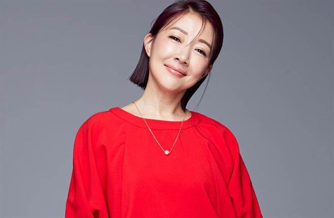 余皓然和王中平结婚25年，育有一对儿女。（图／余皓然脸书）