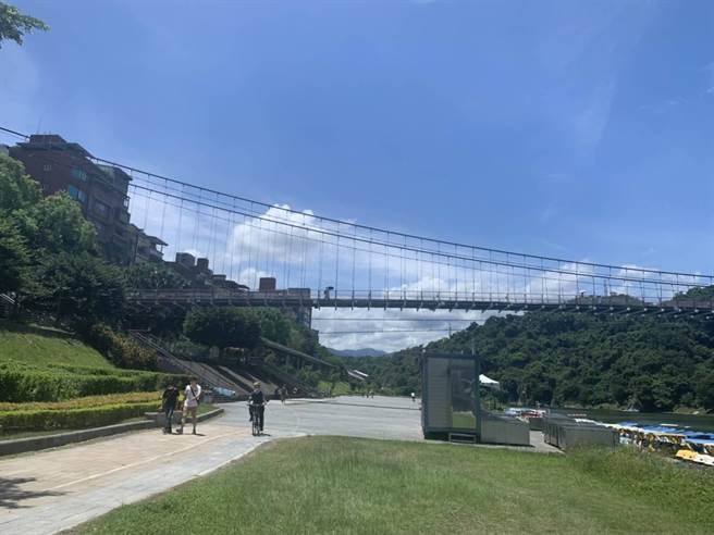 新北市观旅局不建议民眾再前往碧潭风景区。(新北市观旅局提供)