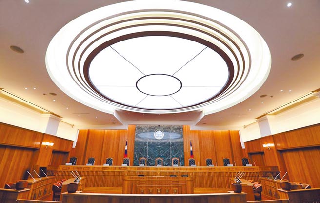 北市某民进党议员王姓助理，3年前酒后色胆包天，在套房内猥亵意图性侵友人女友，最高法院将他判刑1年10月确定。（本报资料照片）