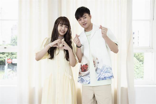 琳谊Ring推出单曲〈爱情限时批〉，请来许富凯献声助阵。（相映国际提供）